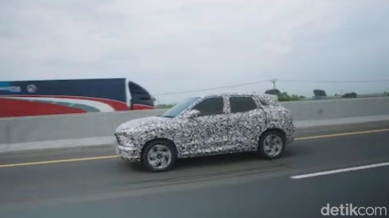 Mitsubishi XFC Kepergok Sedang Tes Jalan di Tol, Beginilah Bocoran Wujud Aslinya