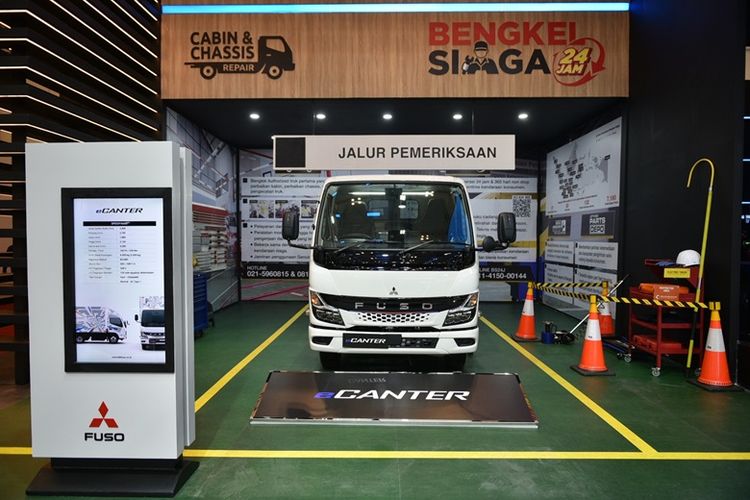 Mitsubishi Fuso Berjaya di GIIAS 2024, Cetak Penjualan Memukau 1.113 Unit Kendaraan Niaga!