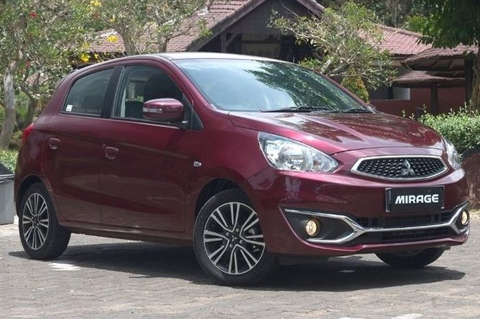Pilihan Tepat untuk Antar Jemput Anak Ini Harga Terbaru Mobil Bekas Mitsubishi Mirage Facelift