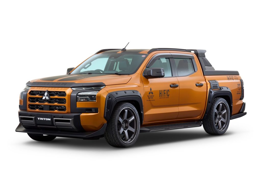 Mitsubishi Perkenalkan Triton Modifikasi di Tokyo Auto Salon 2025